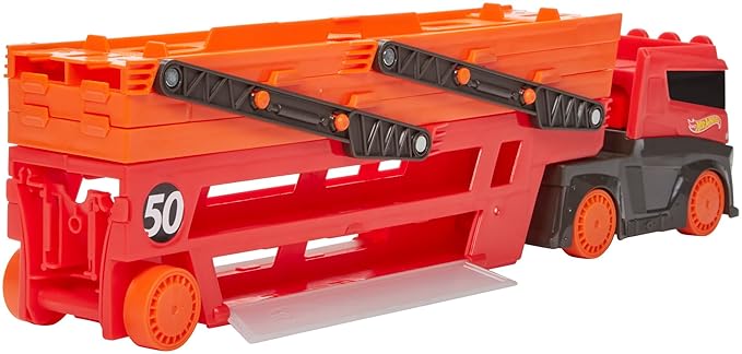 61hKM5BwwuL._SX679_ Hot Wheels Racer Hauler Truck
