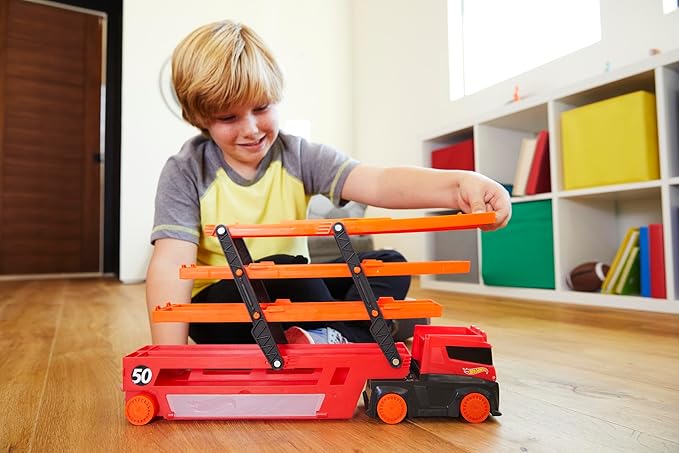 71xnZiRxkgL._SX679_ Hot Wheels Racer Hauler Truck